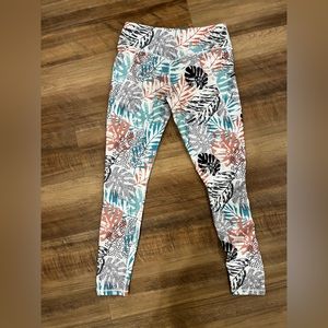 Curves n Combatboots legging